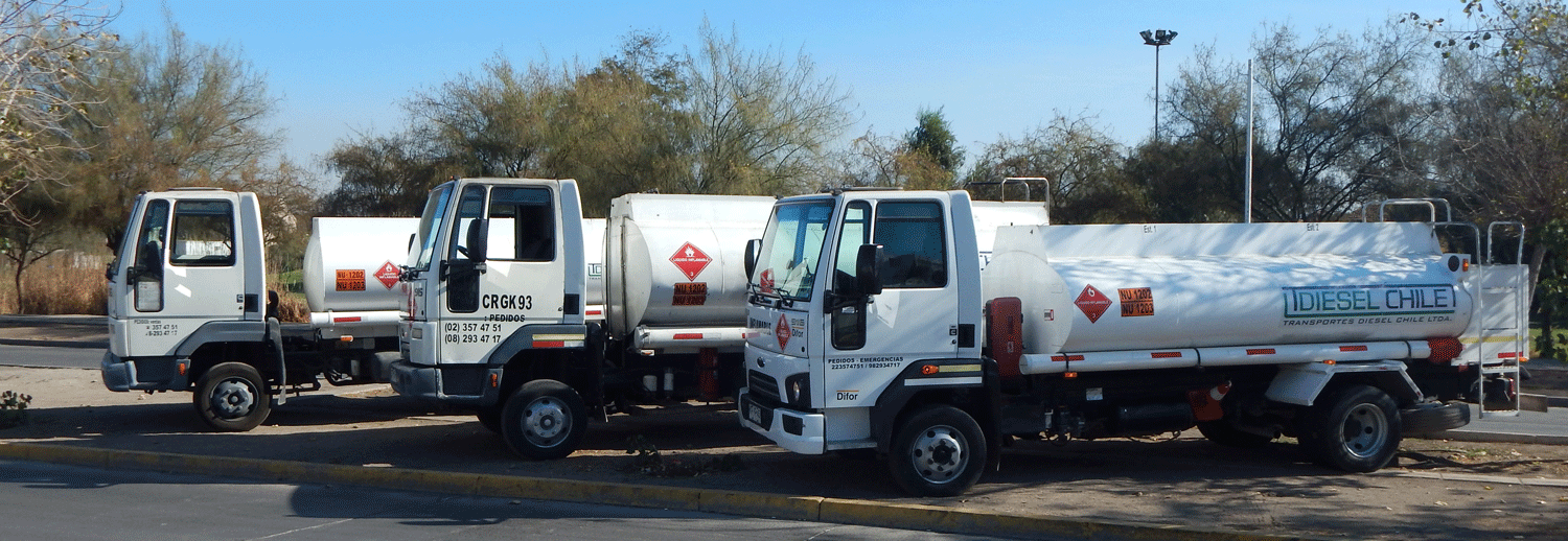 Flota de tres camiones Diesel Chile